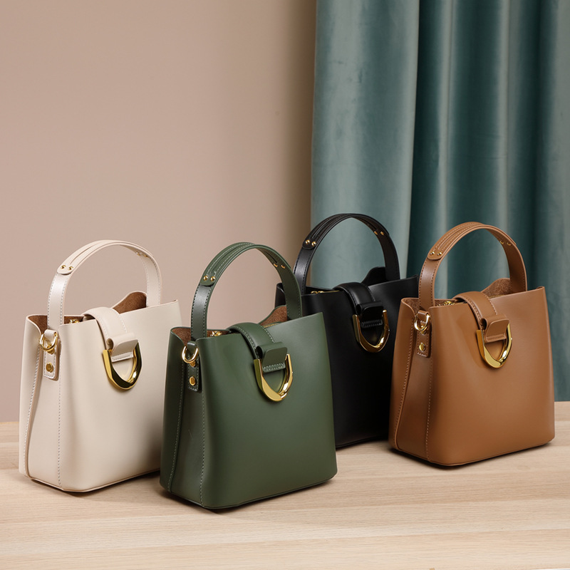 Medium Bucket Bag In Vintage European And American Style