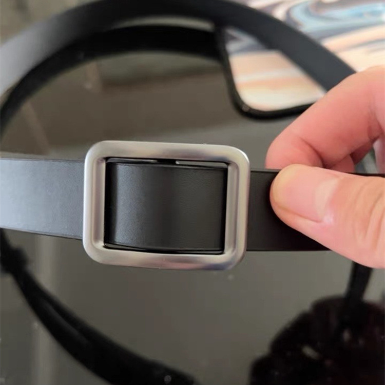 Casual Belt With Smooth Alloy Buckle In PU Leather