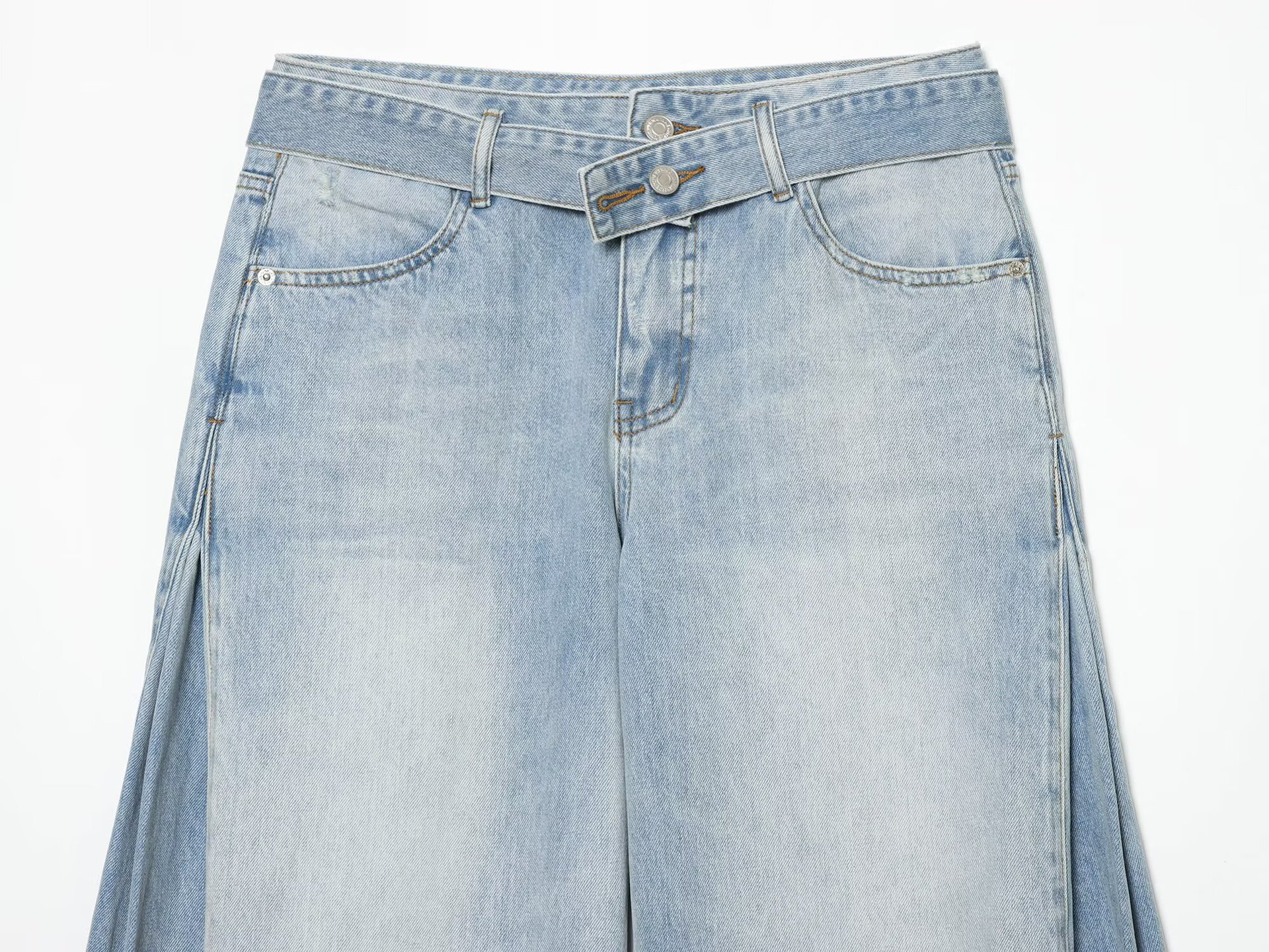 Full Length Pants For Women In Denim Cotton Fabric With Belt Detail
