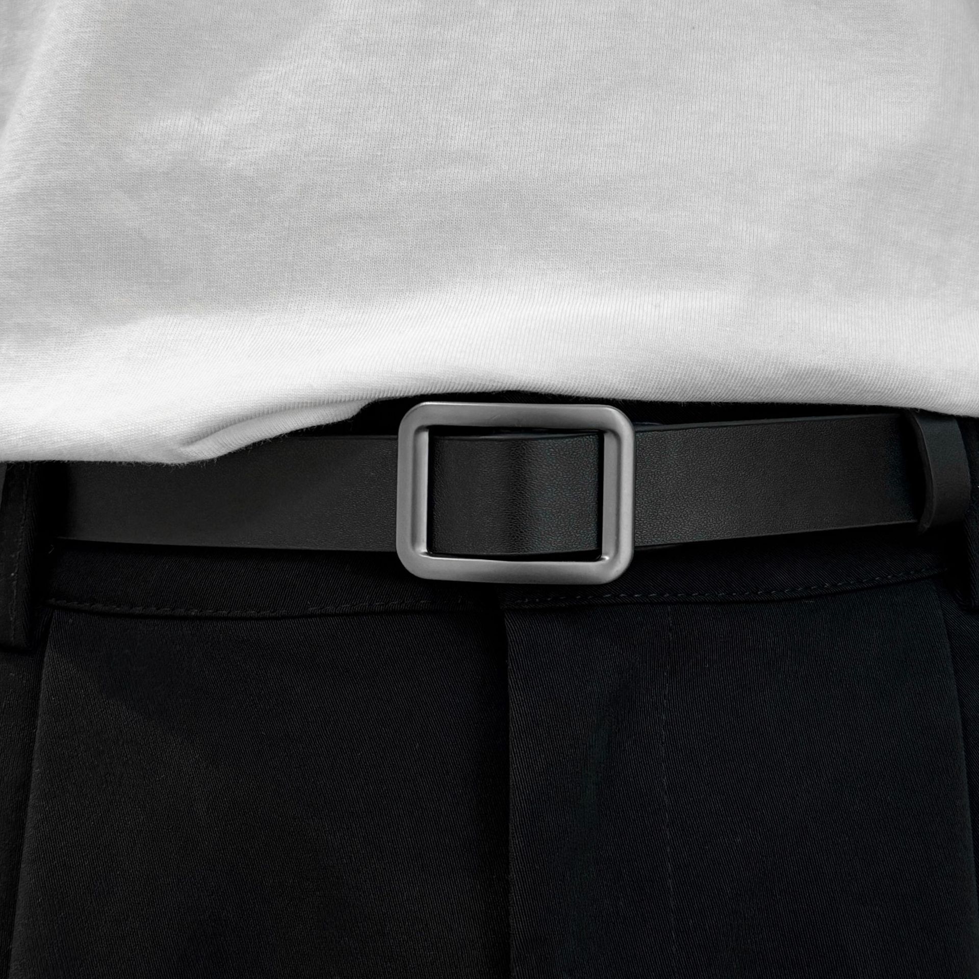 Casual Belt With Smooth Alloy Buckle In PU Leather